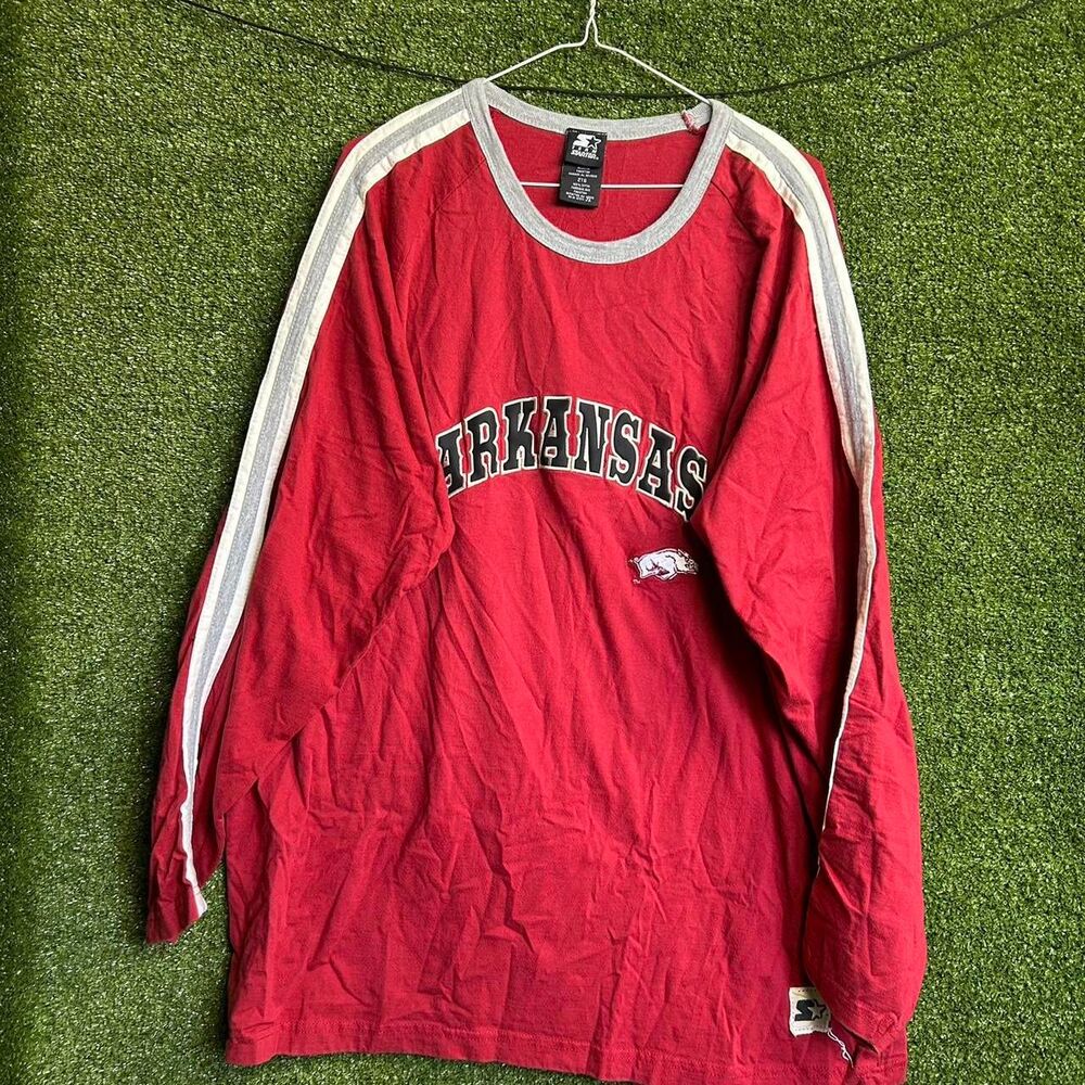 Starter Men's Red T-shirt